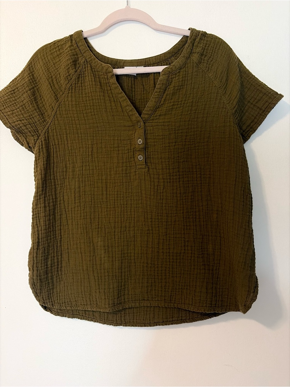 GAP Olive Short Sleeve Henley Gauze Top